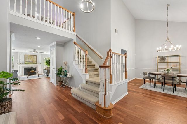 126 Selkirk Drive, Sugar Land, TX 77479