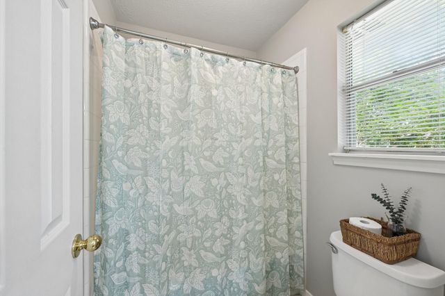 126 Selkirk Drive, Sugar Land, TX 77479
