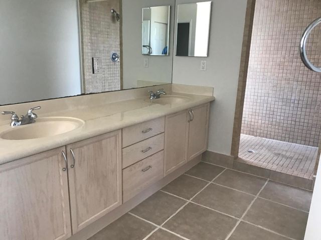 6292 Shadow Tree Lane, Lake Worth, FL 33463