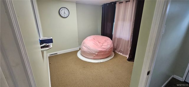 2906 Pine Avenue, Niagara Falls, NY 14301