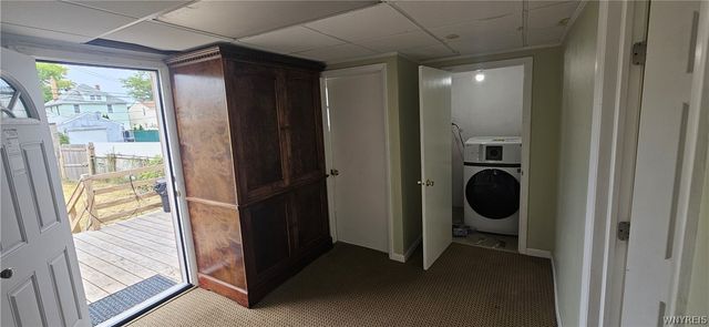 2906 Pine Avenue, Niagara Falls, NY 14301