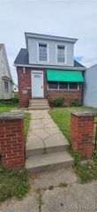 2906 Pine Avenue, Niagara Falls, NY 14301