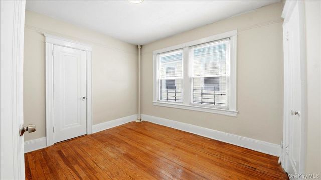 832 Calhoun Avenue, Bronx, NY 10465