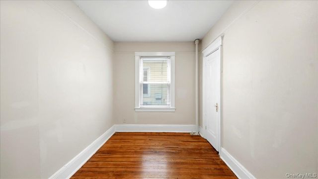 832 Calhoun Avenue, Bronx, NY 10465