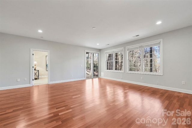 43 S Kuykendall Court, Hendersonville, NC 28739