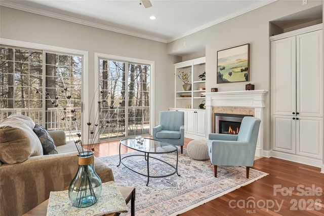 43 S Kuykendall Court, Hendersonville, NC 28739