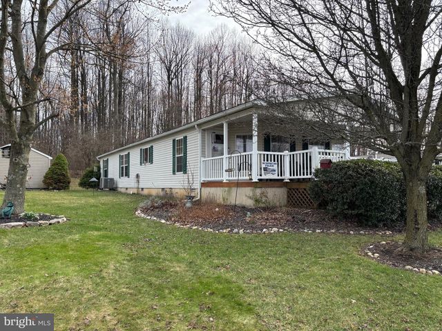 611 FARMLAND WAY, Coatesville, PA 19320