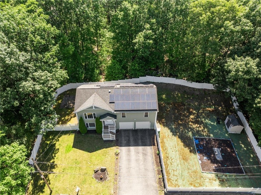 22 Columbia Avenue, Fitchburg, MA 01420