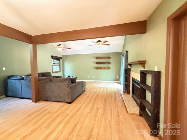 5685 Pine Ridge Drive, Connelly Springs, NC 28612