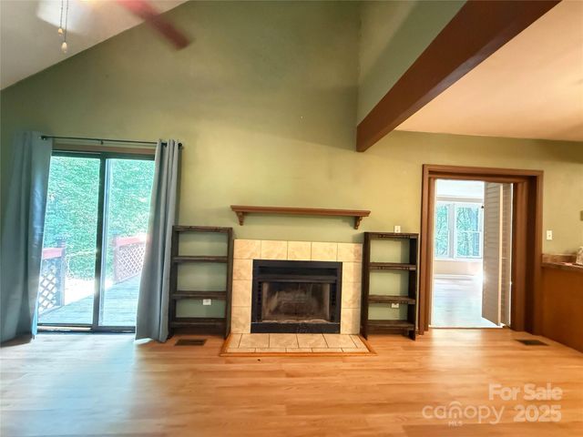5685 Pine Ridge Drive, Connelly Springs, NC 28612