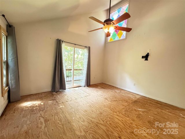 5685 Pine Ridge Drive, Connelly Springs, NC 28612