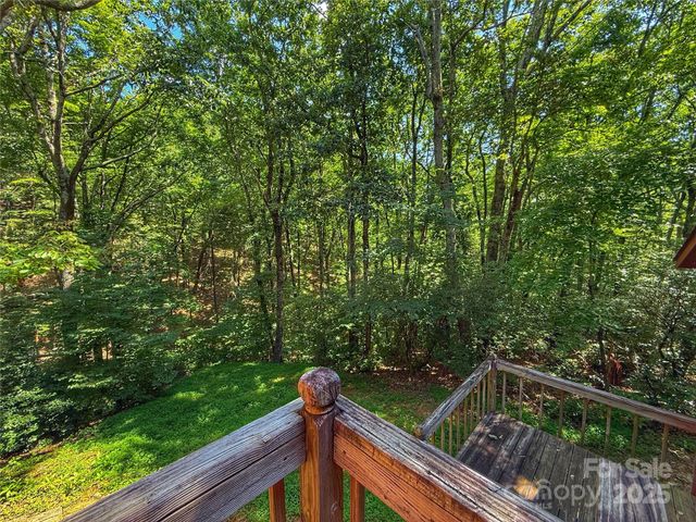 5685 Pine Ridge Drive, Connelly Springs, NC 28612