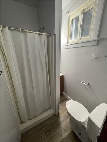 1600 Mcclure St, Homestead, PA 15120