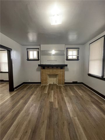 1600 Mcclure St, Homestead, PA 15120