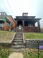 1600 Mcclure St, Homestead, PA 15120