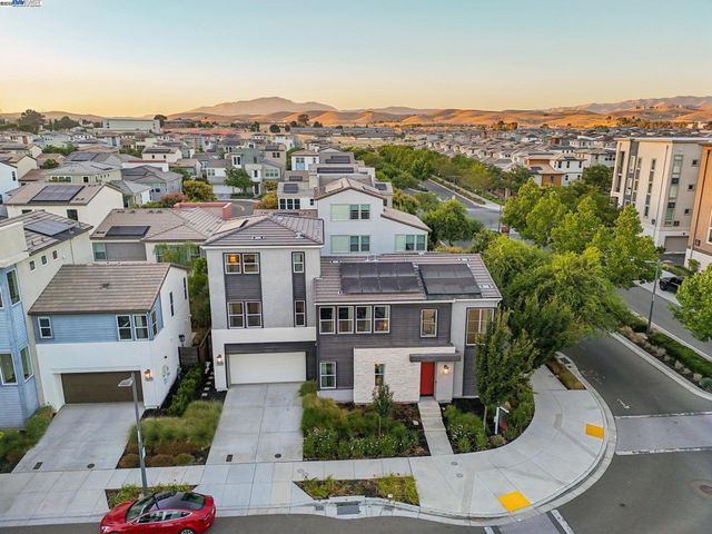 5789 Nugget Way, Dublin, CA 94568