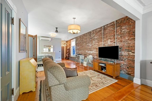 1411 Washington 24, Boston, MA 02118