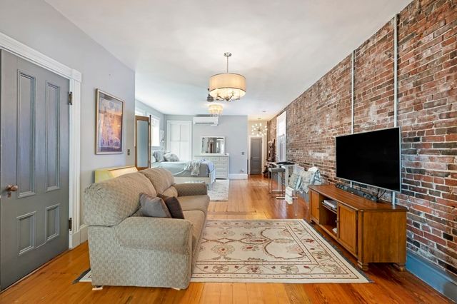 1411 Washington 24, Boston, MA 02118