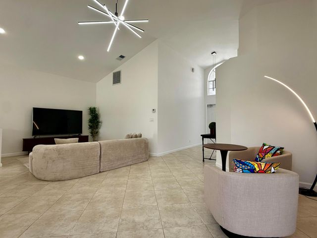 9549 AEGEAN Drive, Boca Raton, FL 33496