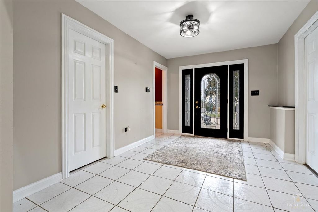 6613 Conrad Avenue, Hodgkins, IL 60525 — photo 4