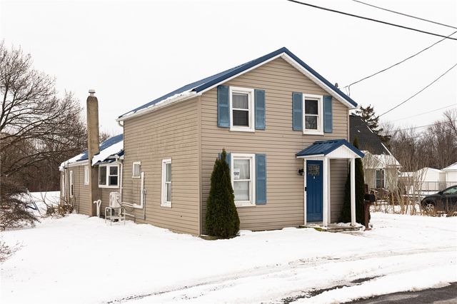 23 Grove Street, Fayette, NY 13165