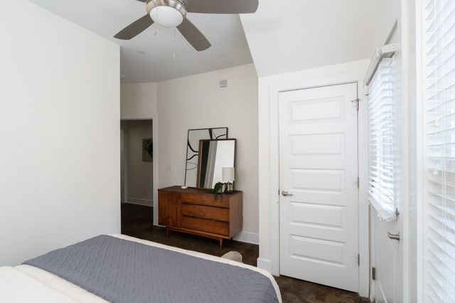 600 Garfield St Apt 16, Nashville, TN 37208