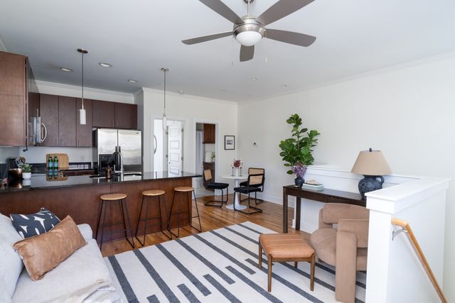 600 Garfield St Apt 16, Nashville, TN 37208