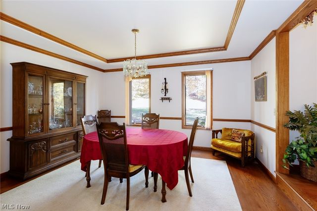 200 Greentree Circle, Aurora, OH 44202