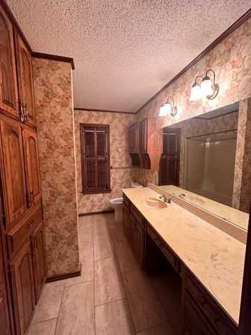 2532 La Paloma Drive, Denton, TX 76209