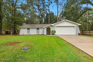 102 Harbour View Road, Brandon, MS 39047