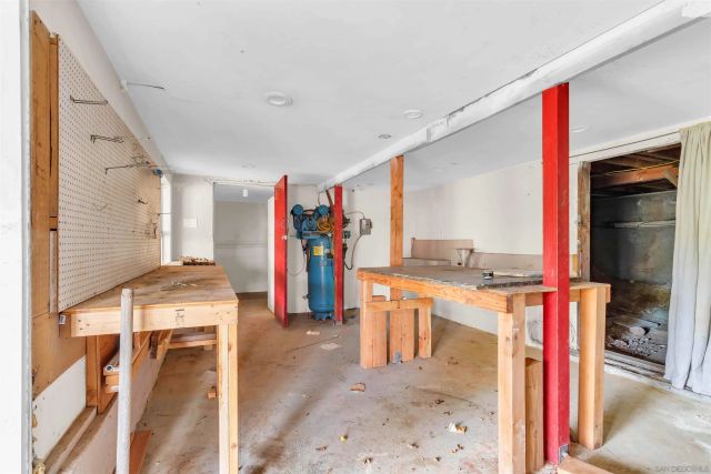 1527 Galveston st, San Diego, CA 92110