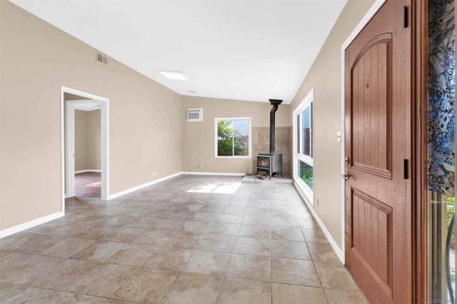 1527 Galveston st, San Diego, CA 92110