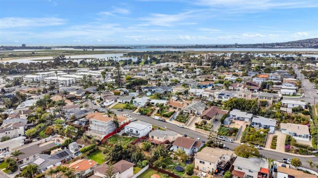 1527 Galveston st, San Diego, CA 92110