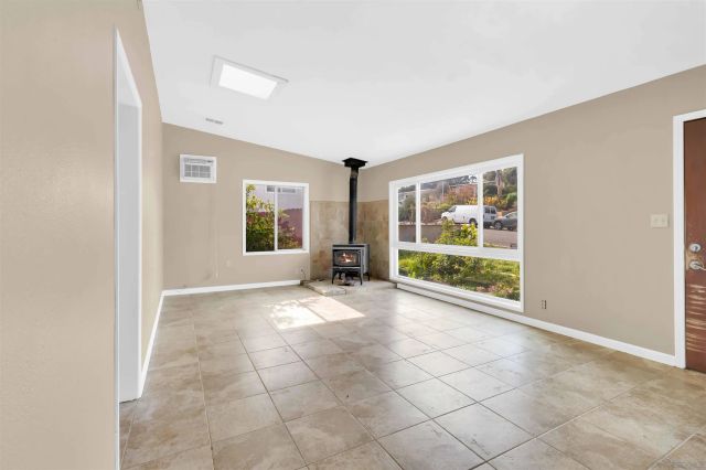 1527 Galveston st, San Diego, CA 92110