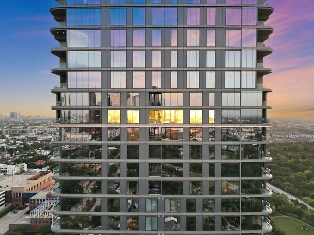 1711 Allen Parkway 2705, Houston, TX 77019