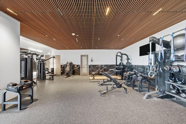 1711 Allen Parkway 2705, Houston, TX 77019