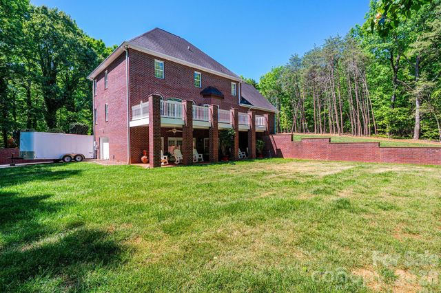 3788 Grace Chapel Road, Granite Falls, NC 28630