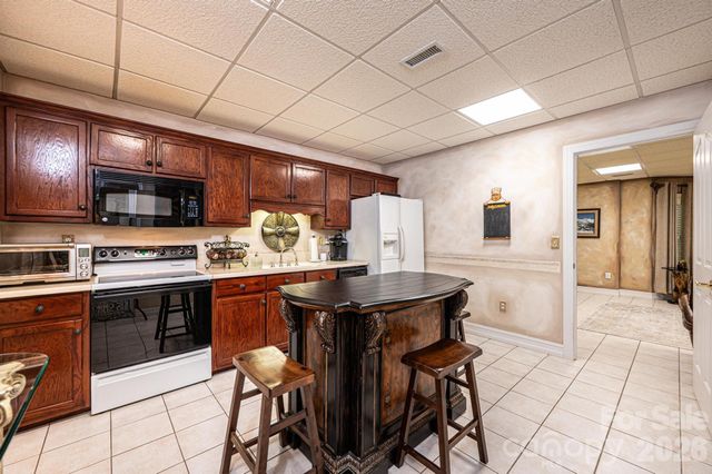 3788 Grace Chapel Road, Granite Falls, NC 28630