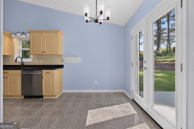 908 River Rock Drive, Woodstock, GA 30188