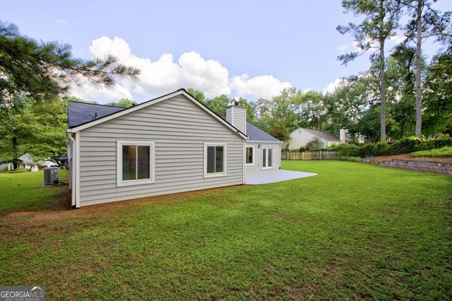 908 River Rock Drive, Woodstock, GA 30188