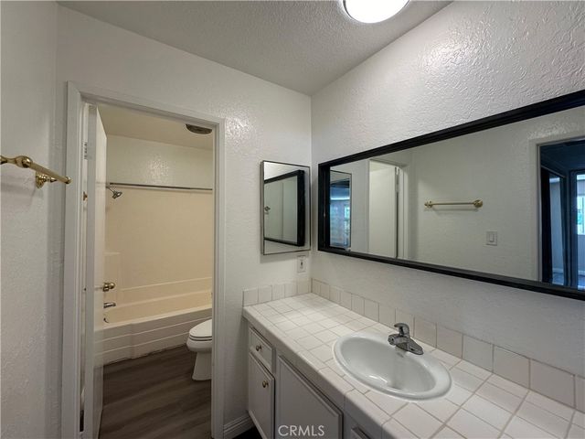 2386 E Del Mar Boulevard 203, Pasadena, CA 91107