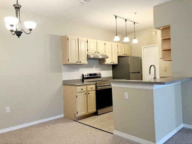 1125 LAKE SHADOW CIRCLE 5203, Maitland, FL 32751