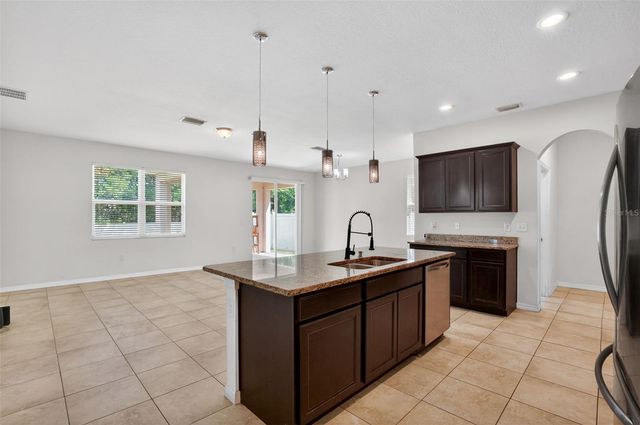 11406 WARREN OAKS PLACE, Riverview, FL 33578