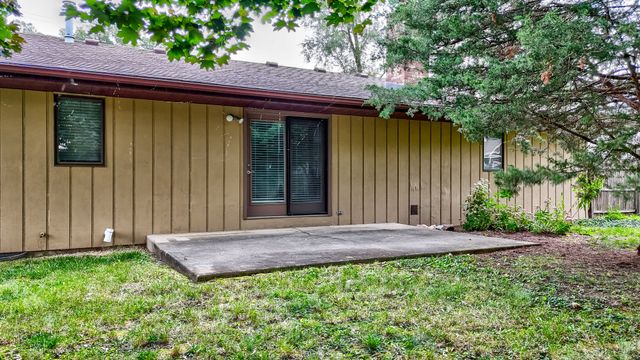 1001 4H Road, Ottawa, IL 61350