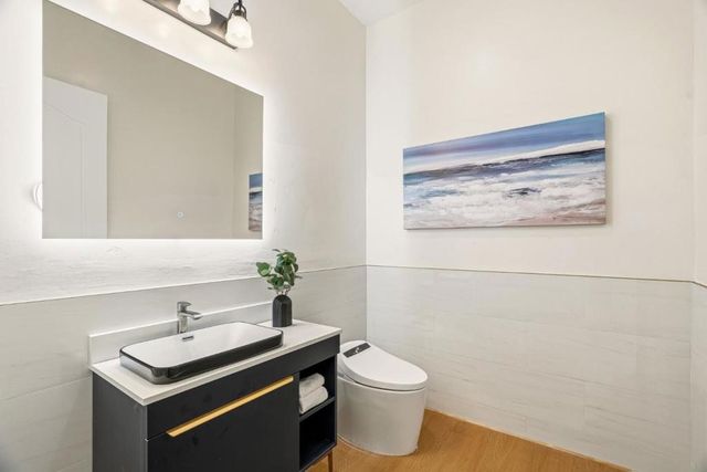 2565 Benson Avenue, Santa Cruz, CA 95065