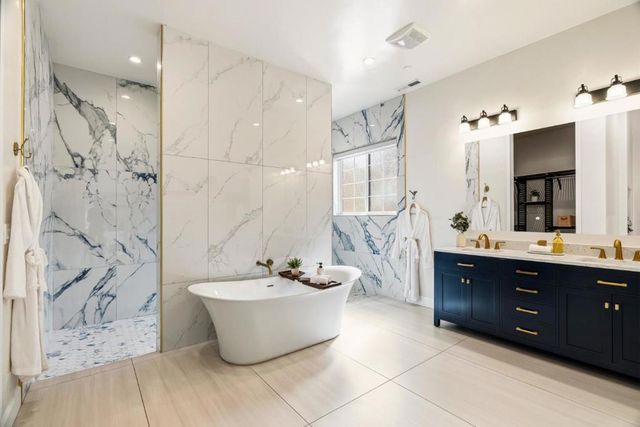 2565 Benson Avenue, Santa Cruz, CA 95065