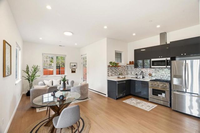 2565 Benson Avenue, Santa Cruz, CA 95065