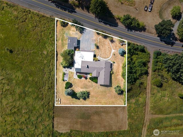 2227 S Scheuber Road, Chehalis, WA 98532