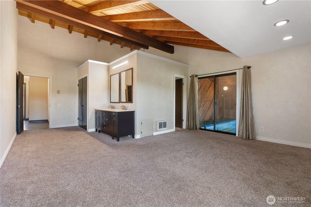 2227 S Scheuber Road, Chehalis, WA 98532