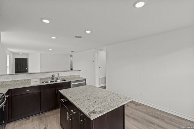 435 White Heron Way, Marion, TX 78124